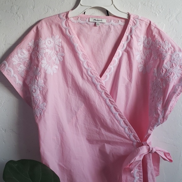 Pink Wrap Blouse with White Embroidery - Picture 3 of 7